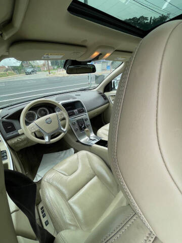 2012 Volvo XC60 T6