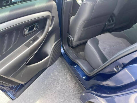 2012 Ford Taurus SEL