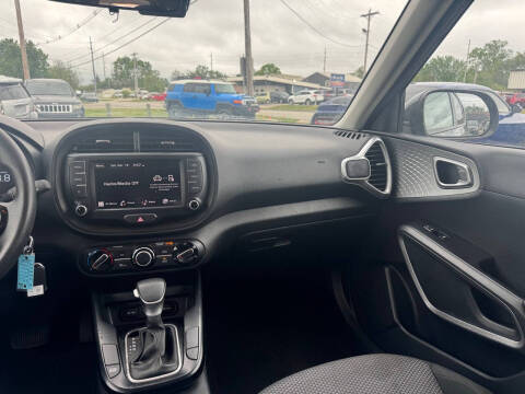 2023 Kia Soul LX