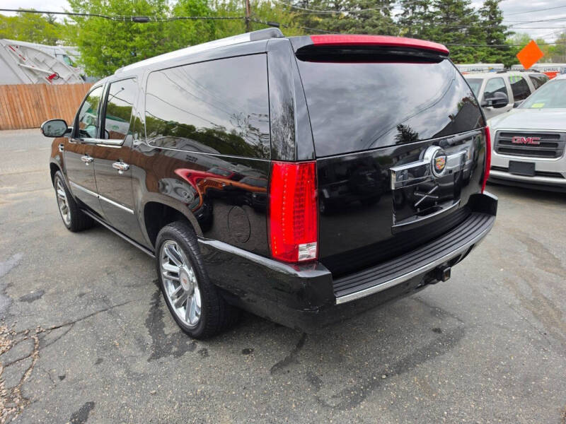 2013 Cadillac Escalade ESV Platinum Edition