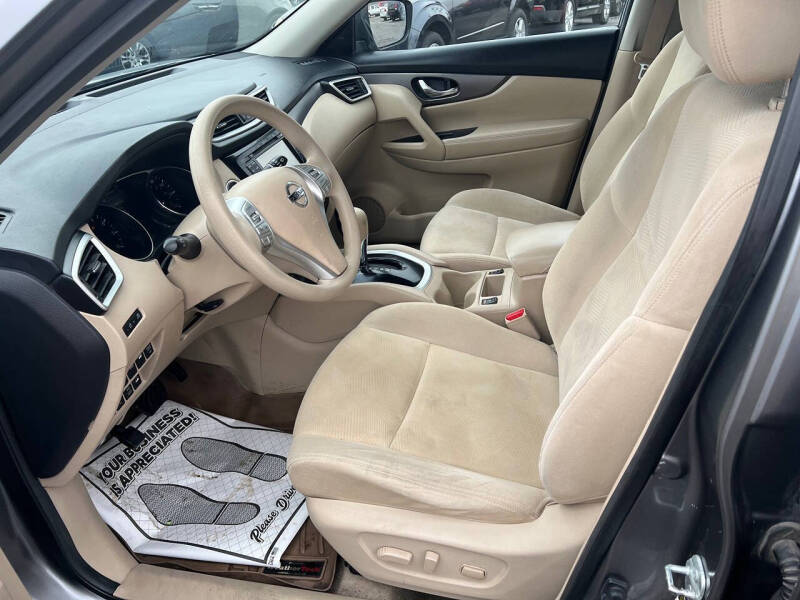 2015 Nissan Rogue SV