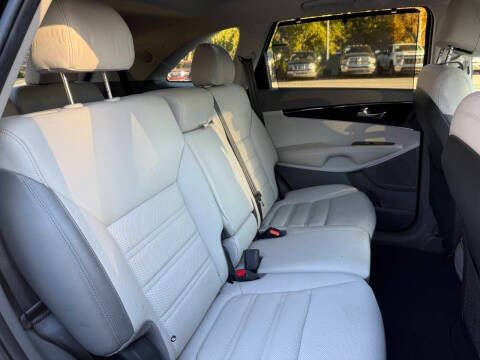 2017 Kia Sorento SX V6