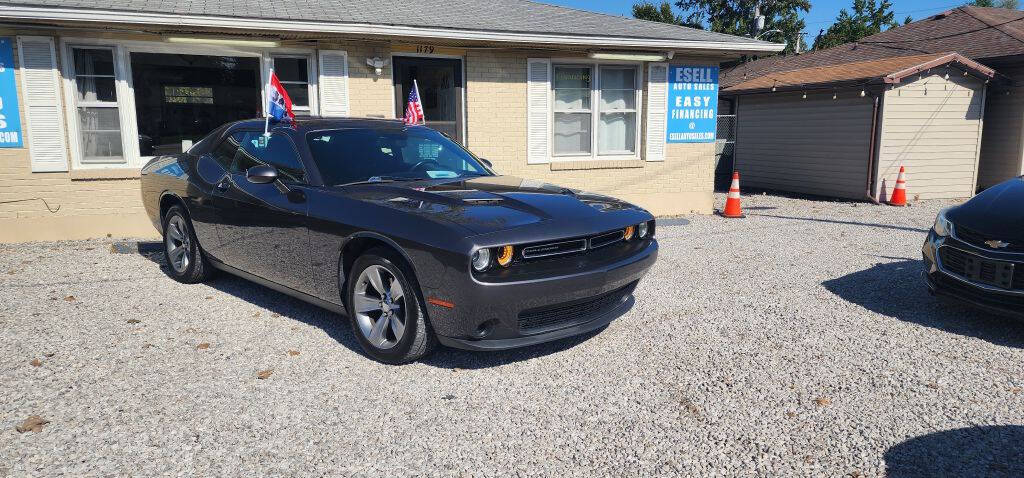 2016 Dodge Challenger for sale at ESELL AUTO SALES in Cahokia, IL