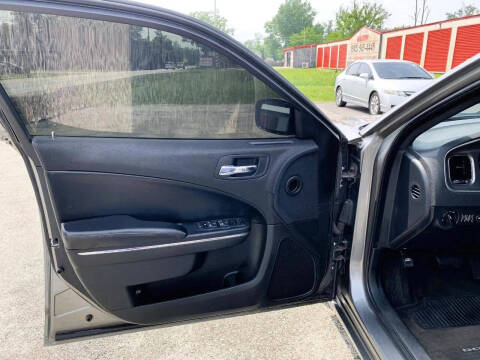 2012 Dodge Charger SE