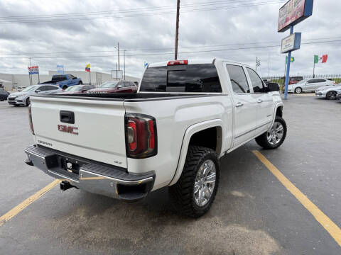 2017 GMC Sierra 1500 SLT