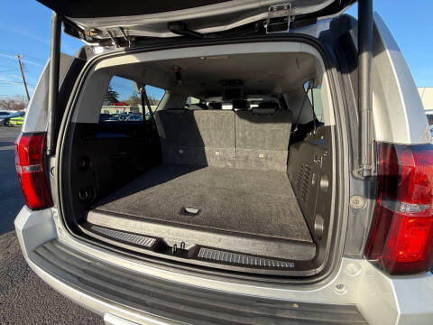 2018 Chevrolet Suburban LT
