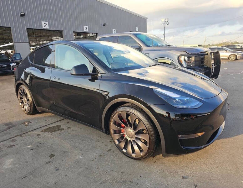 2025 Tesla Model Y Performance