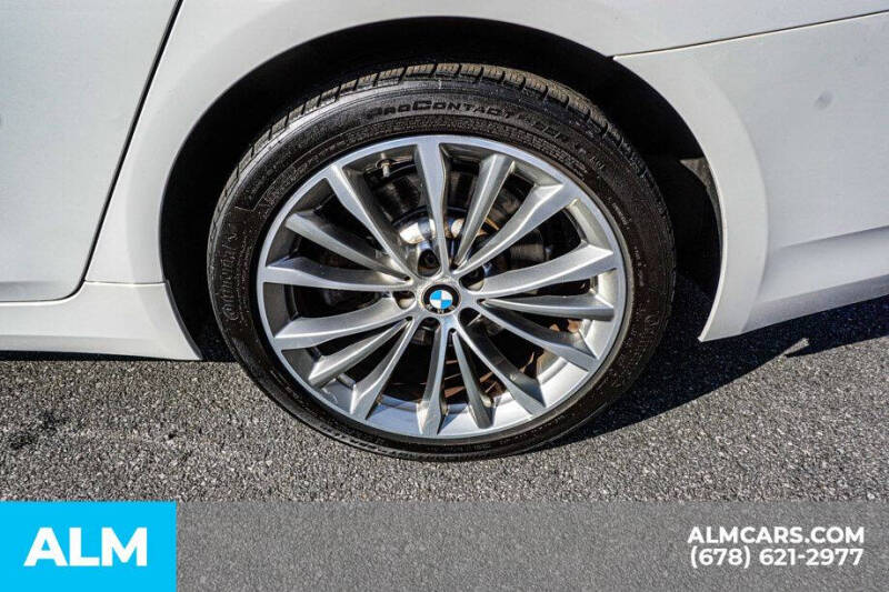 2022 BMW 5 Series 530i