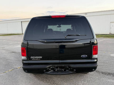 2004 Ford Excursion Eddie Bauer