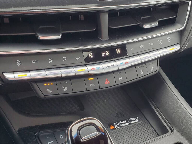 2022 Cadillac CT5 Premium Luxury