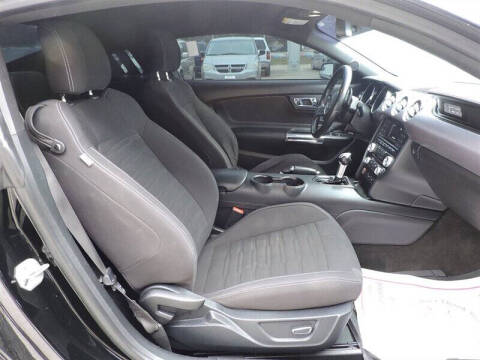 2017 Ford Mustang EcoBoost