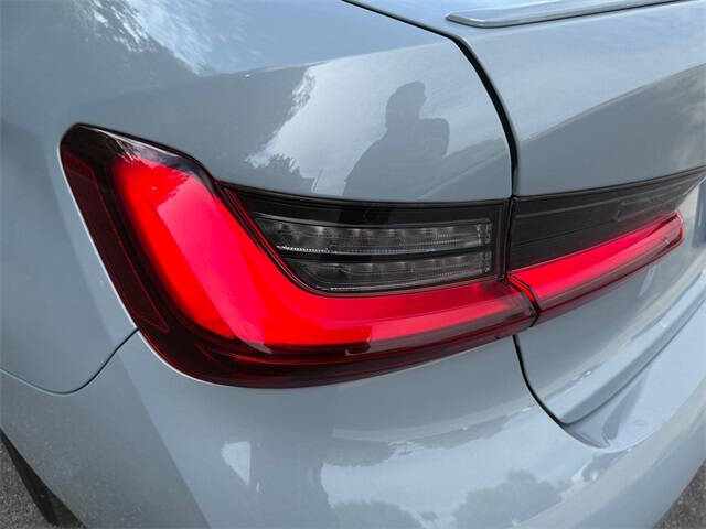 2024 BMW 3 Series 330i