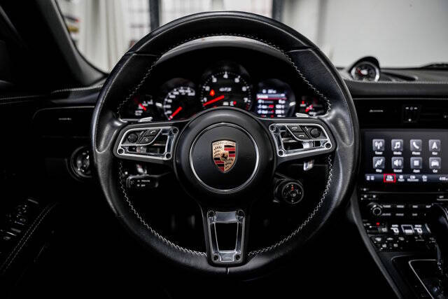 2019 Porsche 911 Targa 4 GTS