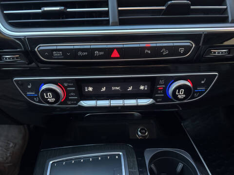 2017 Audi Q7 3.0T quattro Prestige