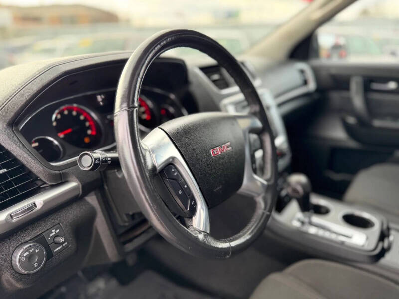 2016 GMC Acadia SLE-2