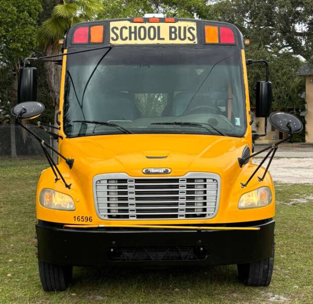 2009 Freightliner Thomas Safeliner