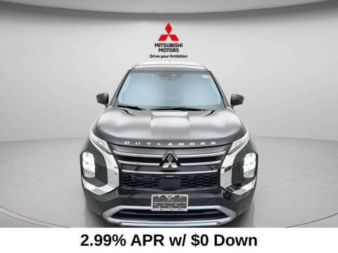 2026 Mitsubishi Outlander SE