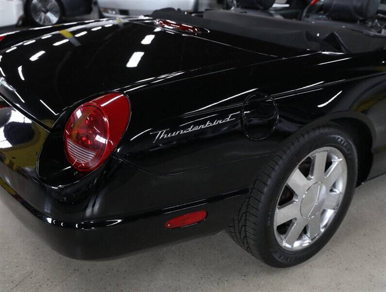 2002 Ford Thunderbird Deluxe