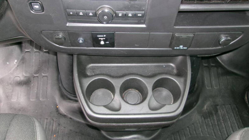 2024 GMC Savana 2500