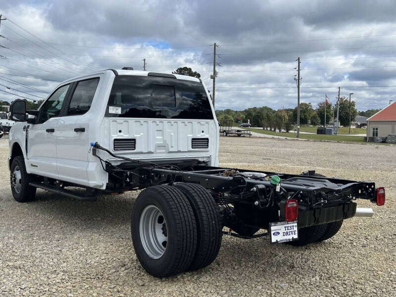 2026 Ford F-350 Super Duty XLT
