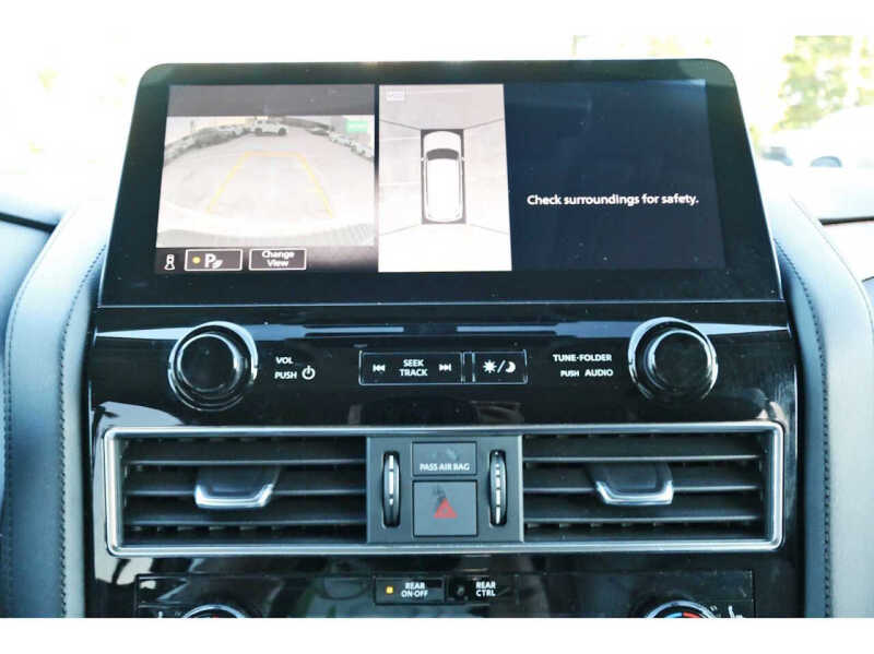 2024 Nissan Armada SL