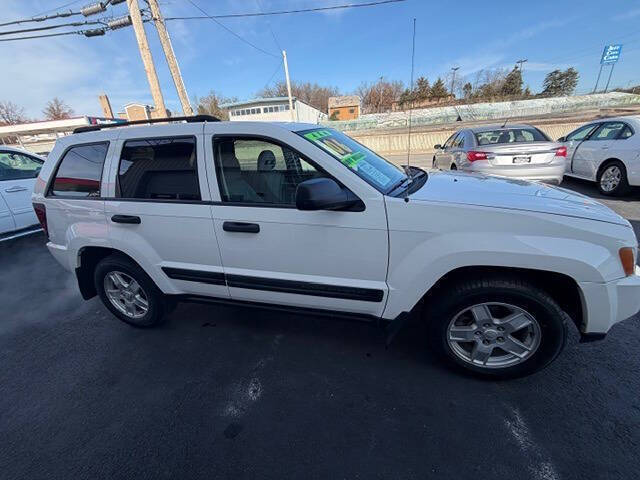 2006 Jeep Grand Cherokee Laredo