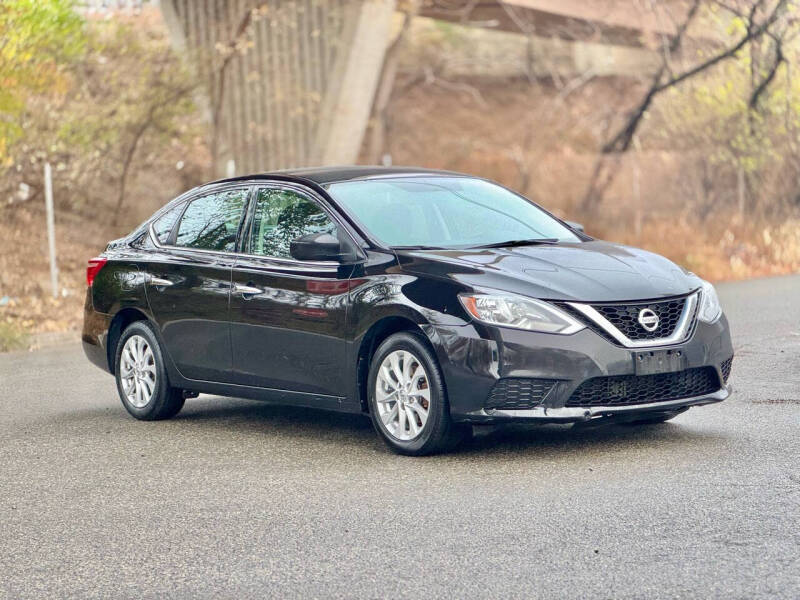 2017 Nissan Sentra S photo 3