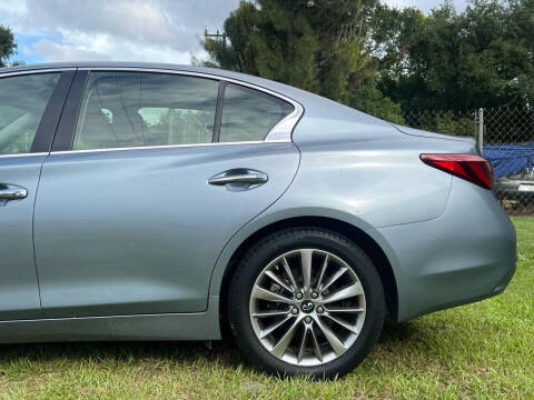 2018 Infiniti Q50