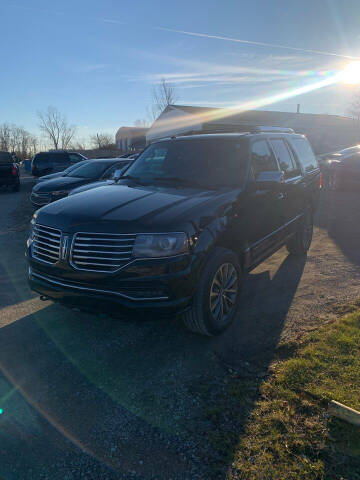 2016 Lincoln Navigator for sale at DuShane Sales in Tecumseh MI