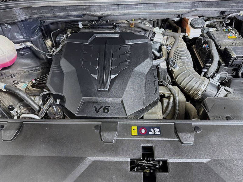 2023 Kia Carnival SX