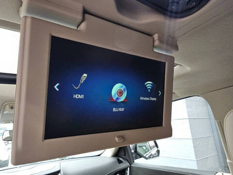 2018 Cadillac Escalade ESV Premium Luxury