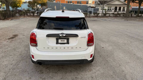 2017 MINI Countryman Cooper