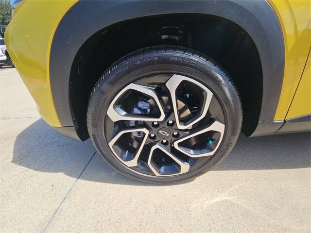 2025 Chevrolet Trax RS