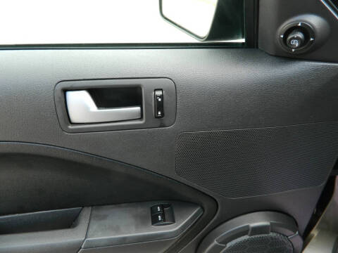 2005 Ford Mustang GT Premium