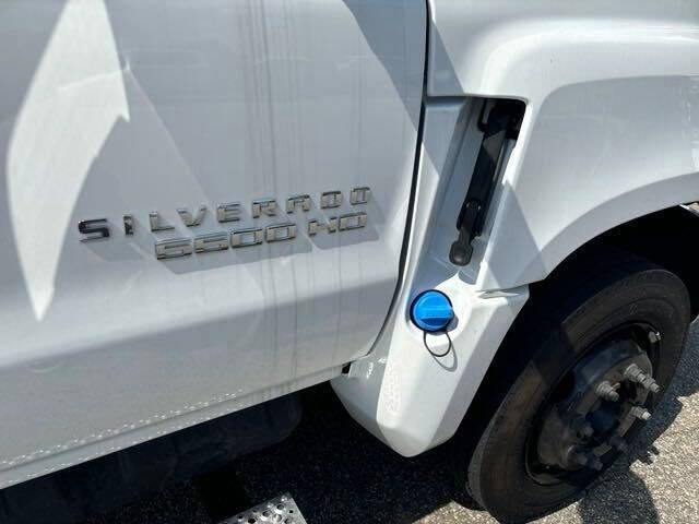 2024 Chevrolet Silverado 5500HD