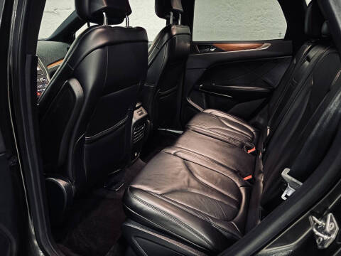 2017 Lincoln MKC Select