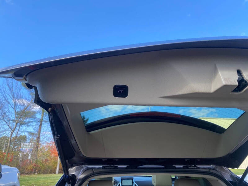 2011 Cadillac SRX Luxury Collection