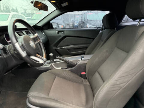 2014 Ford Mustang V6