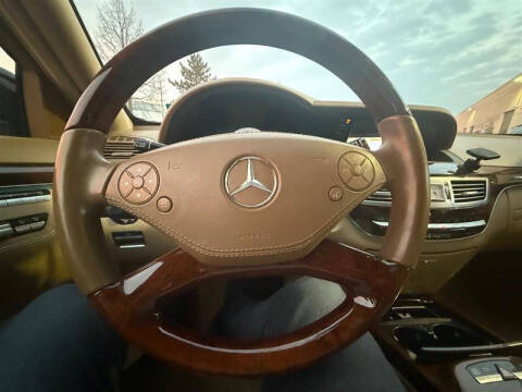 2010 Mercedes-Benz S-Class S 550 4MATIC