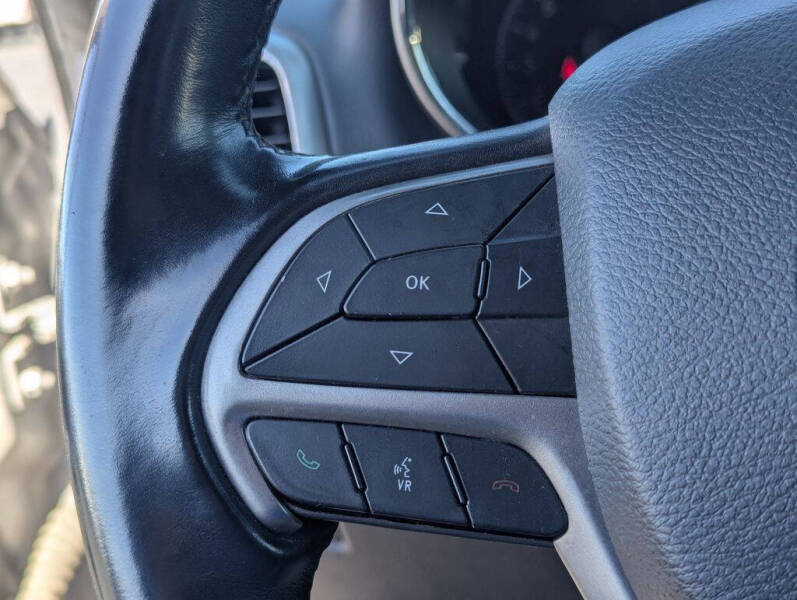 2020 Jeep Grand Cherokee Laredo