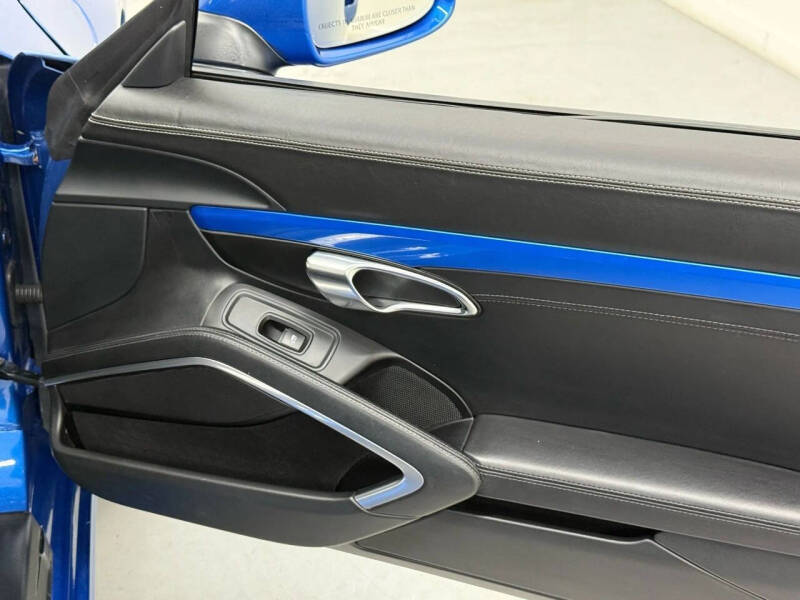 2017 Porsche 911 Carrera