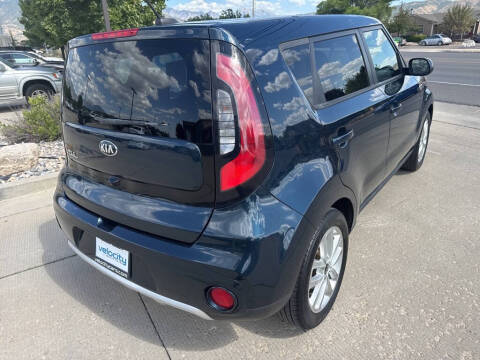 2017 Kia Soul +