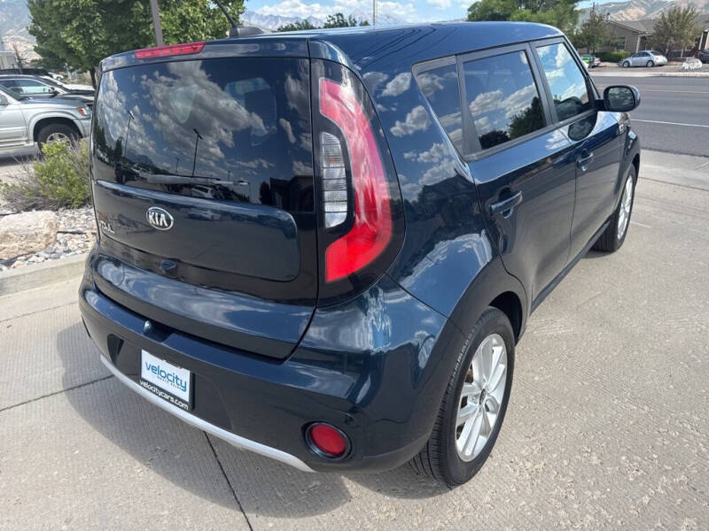 2017 Kia Soul +
