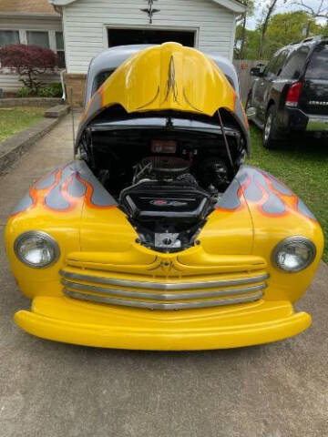 1946 Ford Deluxe
