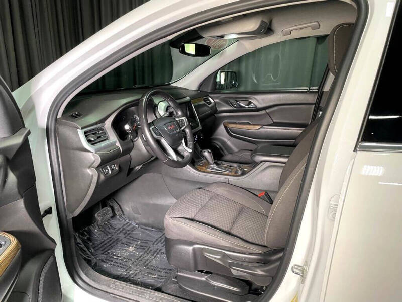 2017 GMC Acadia SLE-1