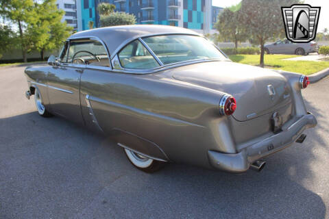 1952 Ford Crestline