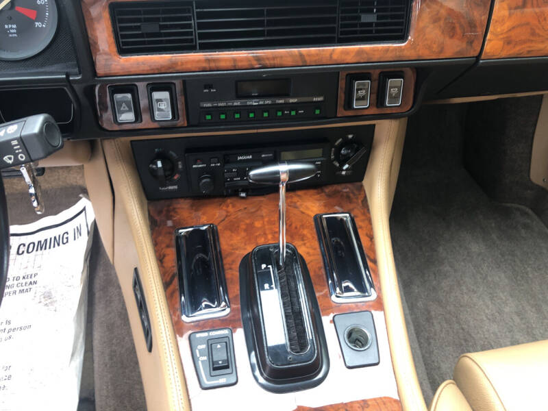 1990 Jaguar XJ-Series XJS