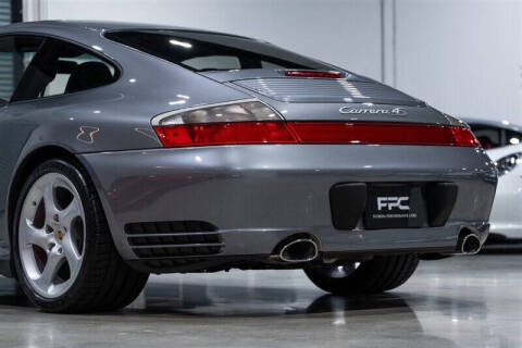 2004 Porsche 911 Carrera 4S