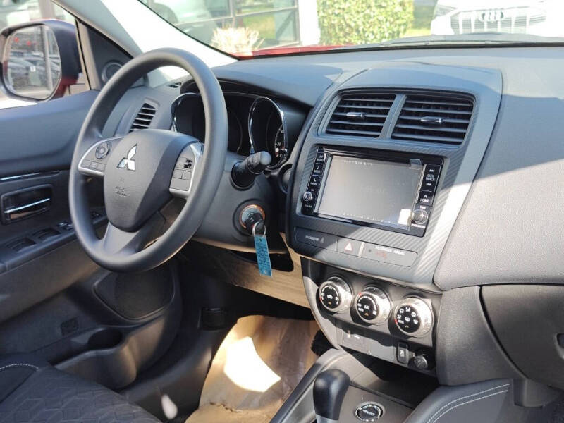 2025 Mitsubishi Outlander Sport