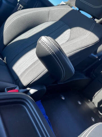 2024 Chrysler Pacifica Touring